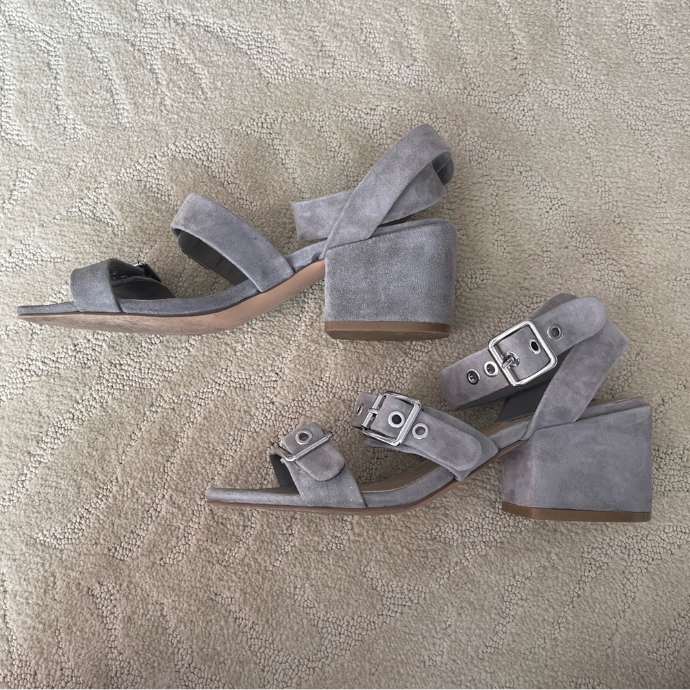 STEVE MADDEN Rotating Suede Sandals - Picture 3 of 8